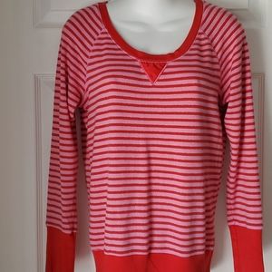 EUC VICTORIA SECRET SMALL SLEEPWEAR TOP
